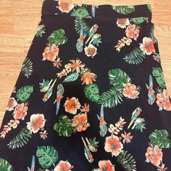 Long Multicolor Maxi Elastic‎ Waist Skirt Size Medium - Picture 4 of 5
